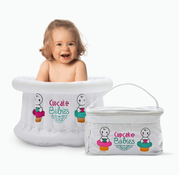 Baigner un Nouveau-né : Les Avantages d'une Baignoire Cupcake Babies - Cupcake Babies Europe