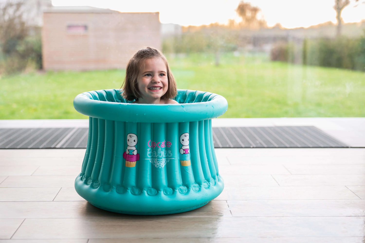 Inflatable Baby Bathtub | Portable Baby Tub | Cupcake Babies